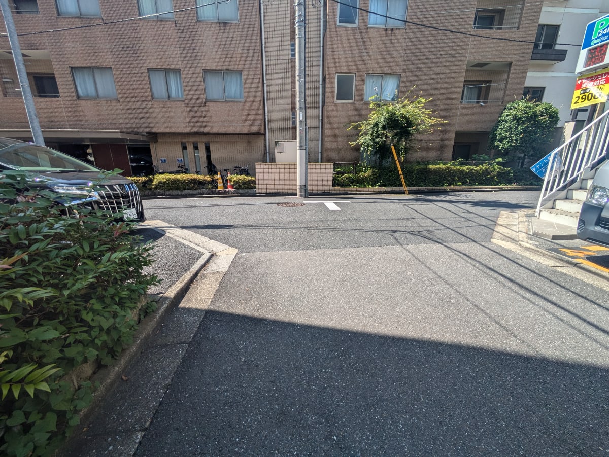 v20250927150706/fresh/building/J00100475011_13