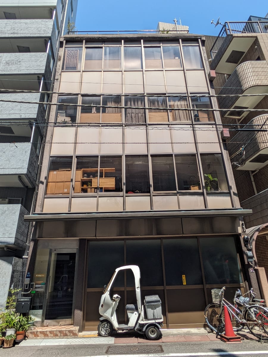 v20250927150706/fresh/building/J00100475281_1