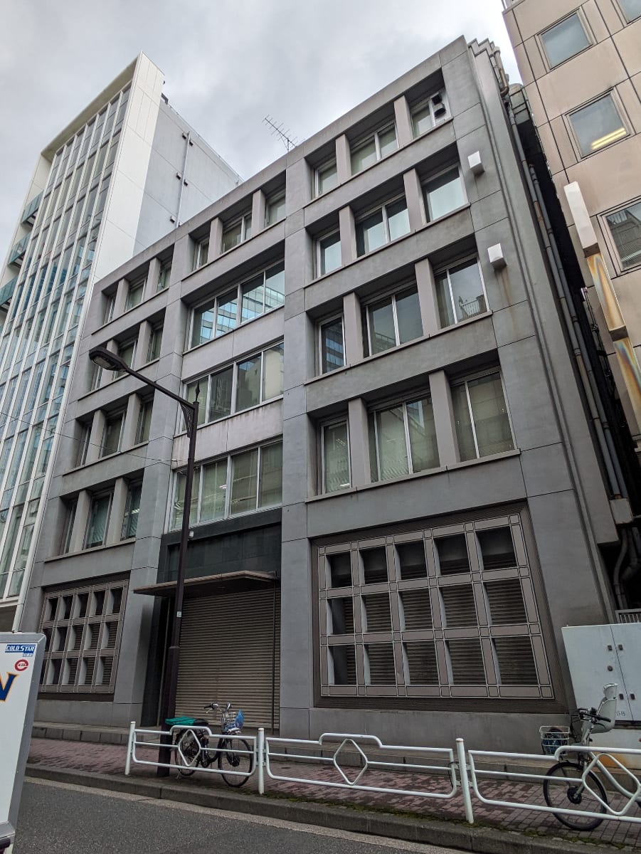 v20250929150708/fresh/building/J00100357313_9