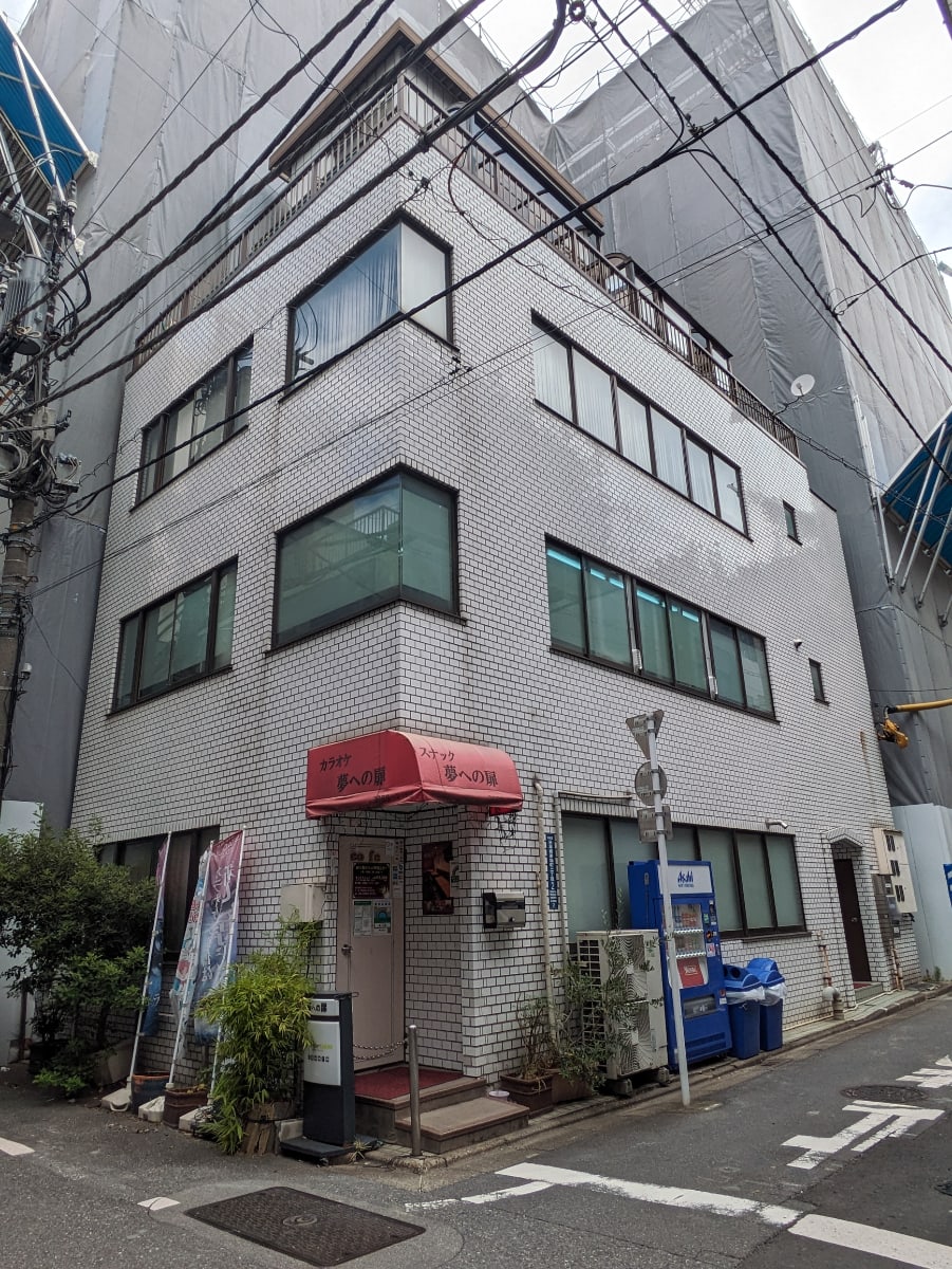 v20250929150708/fresh/building/J00100359635_1