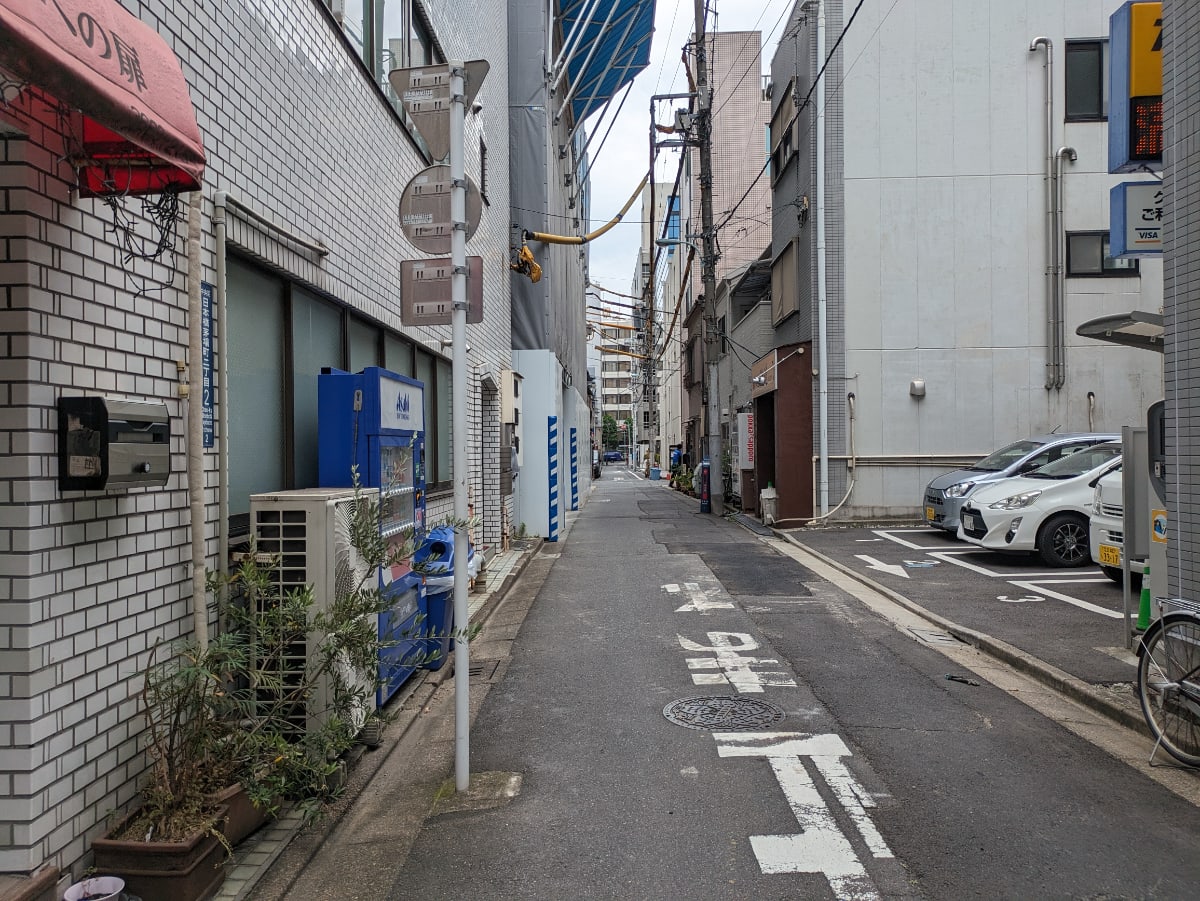 v20250929150708/fresh/building/J00100359635_15