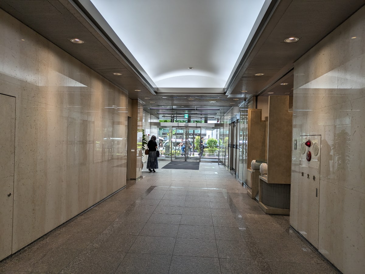 v20250929150708/fresh/building/J00100364466_15