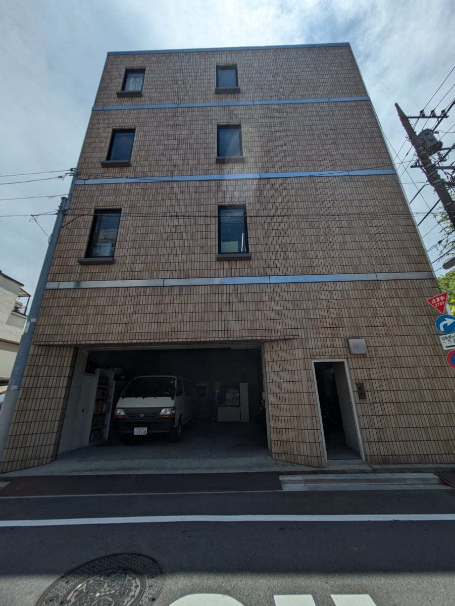 v20250929150708/fresh/building/J00100367534_9