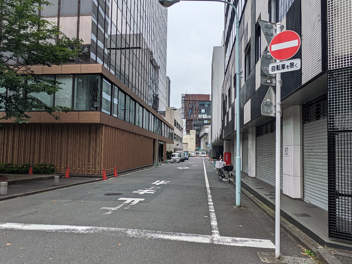 v20250929150708/fresh/building/J00100373334_19