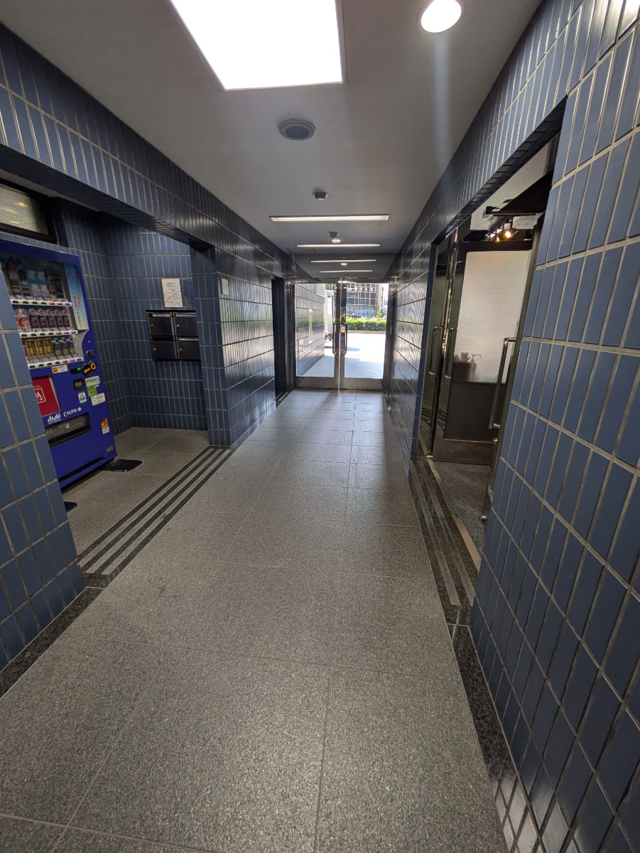 v20250929150708/fresh/building/J00100376770_14