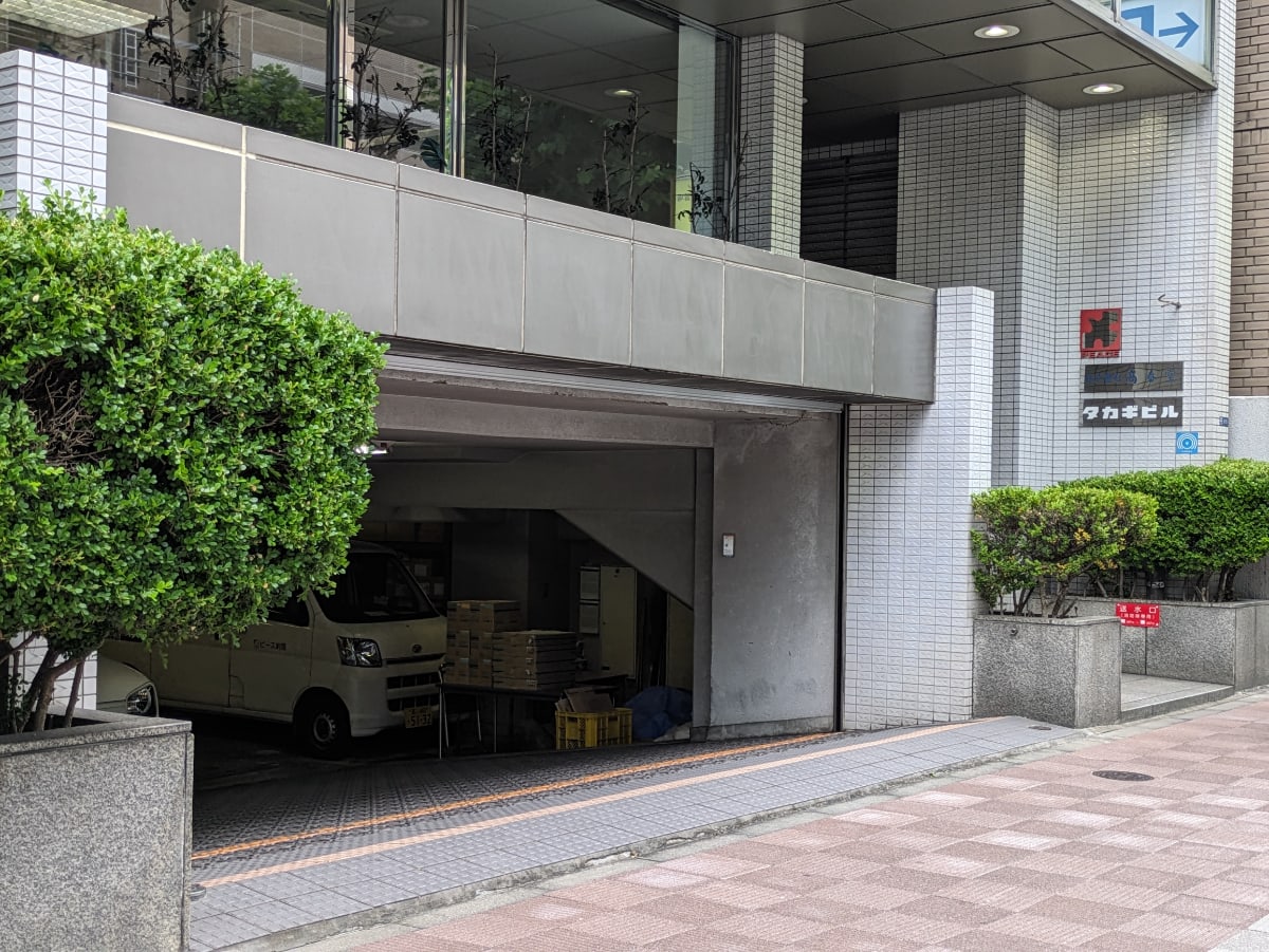 v20250929150708/fresh/building/J00100383829_8
