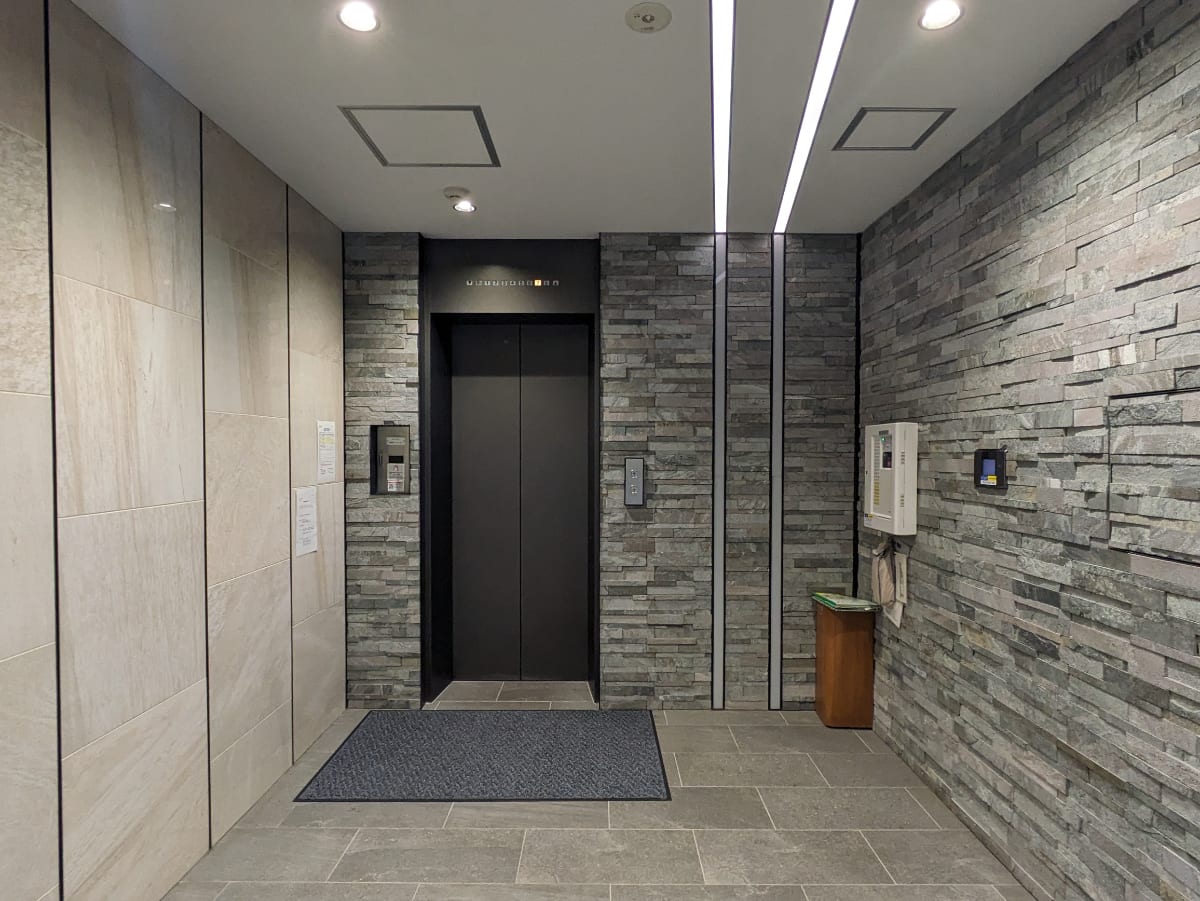 v20250929150708/fresh/building/J00100383831_20