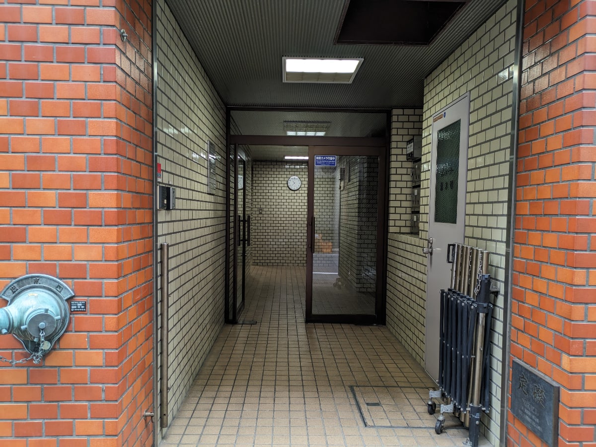 v20250929150708/fresh/building/J00100383841_3
