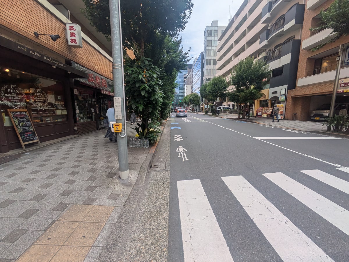 v20250929150708/fresh/building/J00100389767_2