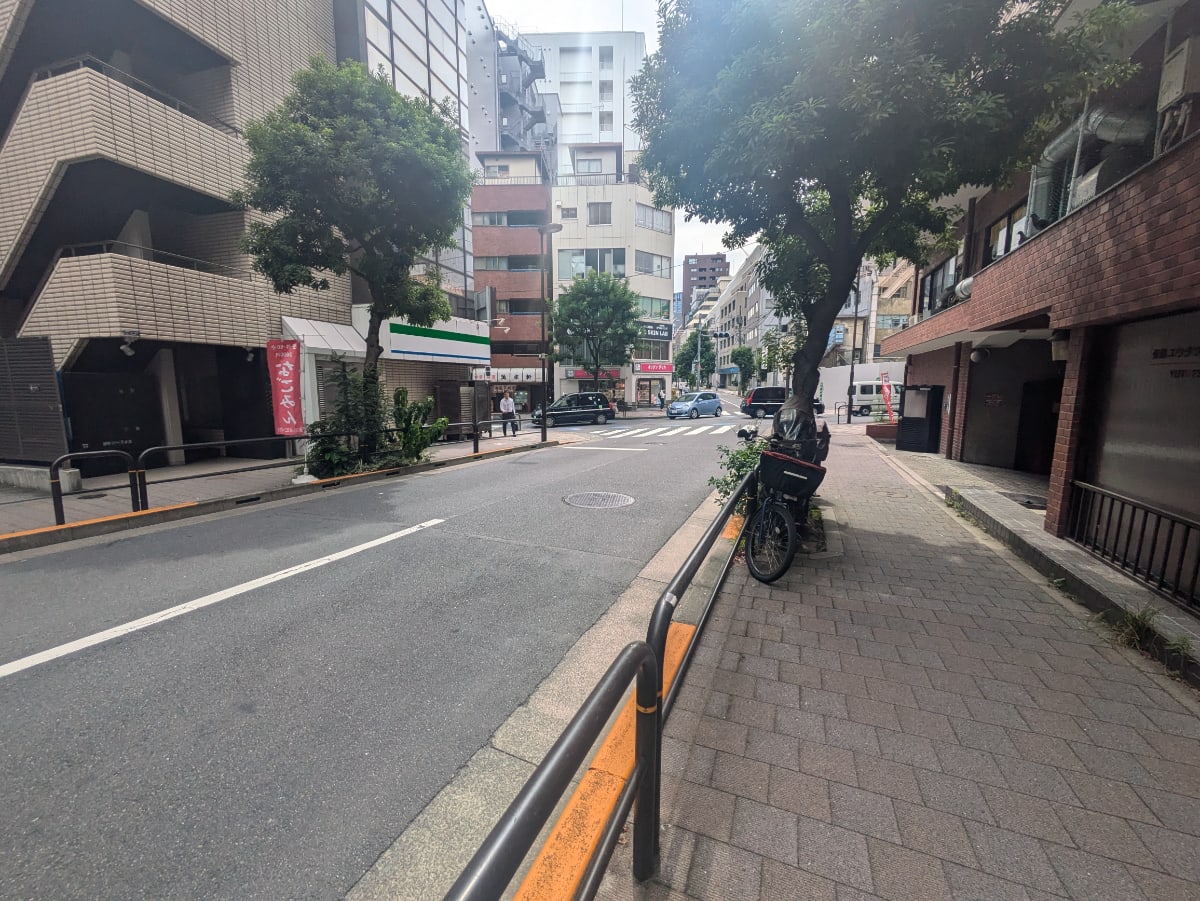 v20250929150708/fresh/building/J00100389810_10