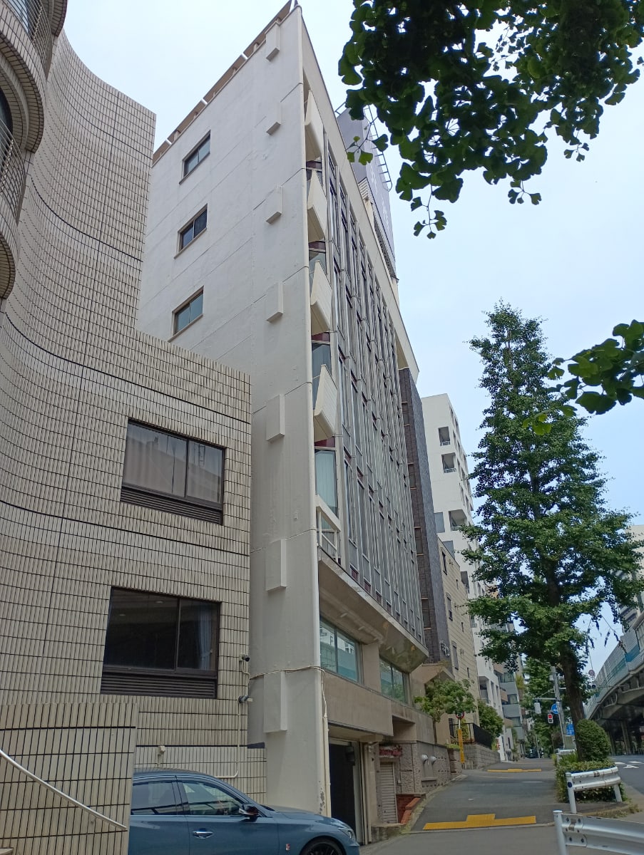 v20250929150708/fresh/building/J00100389928_5