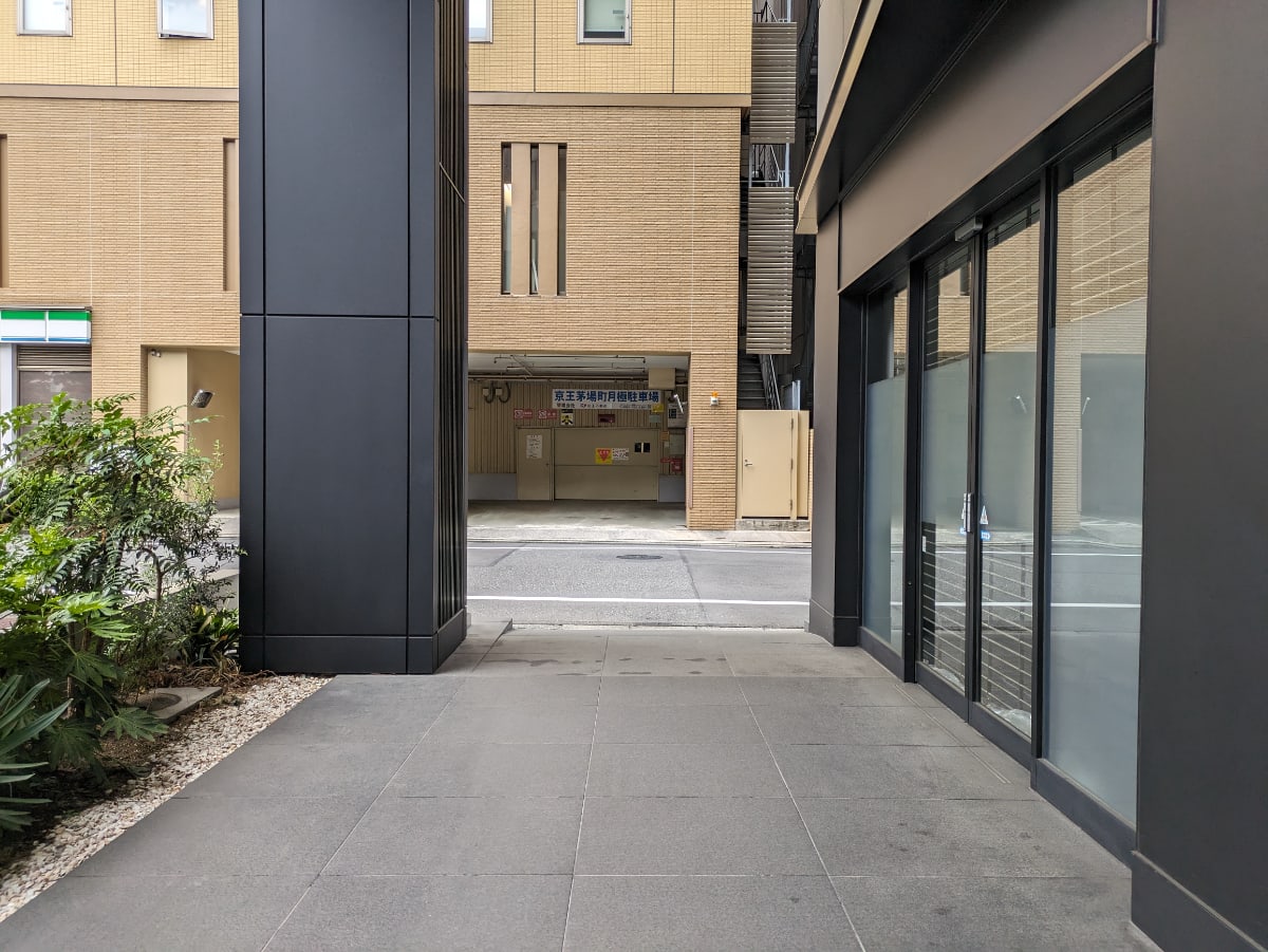 v20250929150708/fresh/building/J00100391250_11