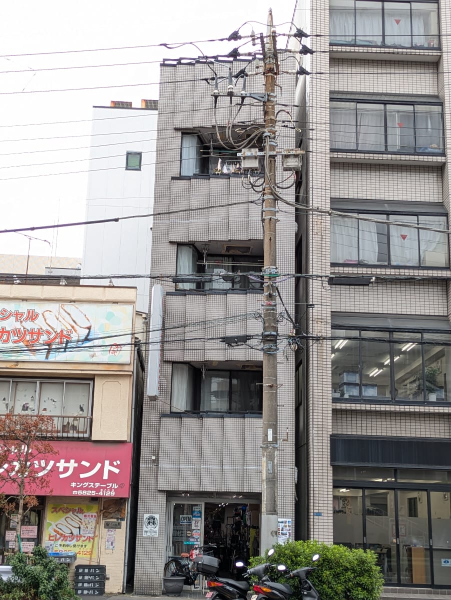 v20250929150708/fresh/building/J00100393700_5