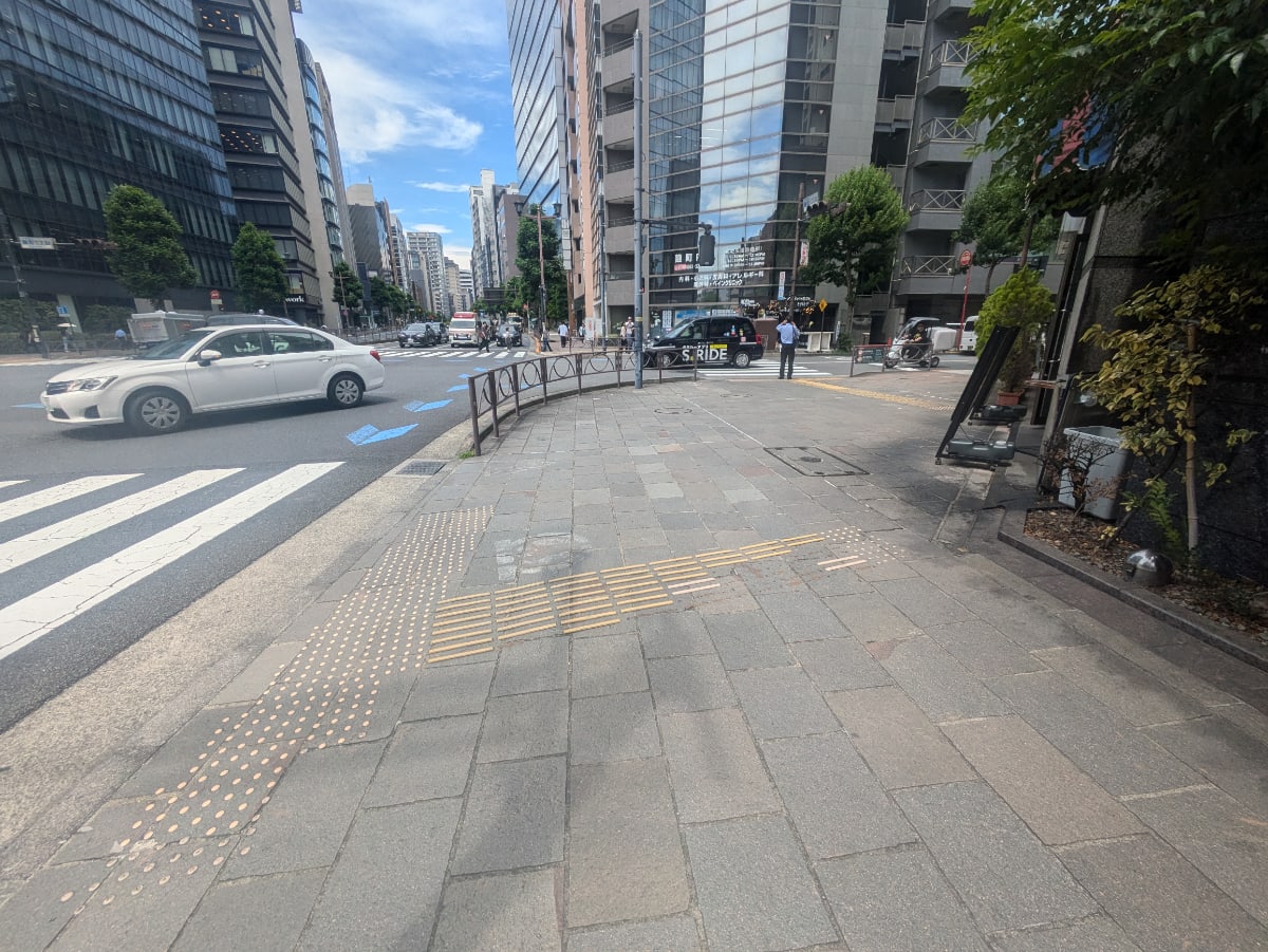 v20250929150708/fresh/building/J00100394973_11