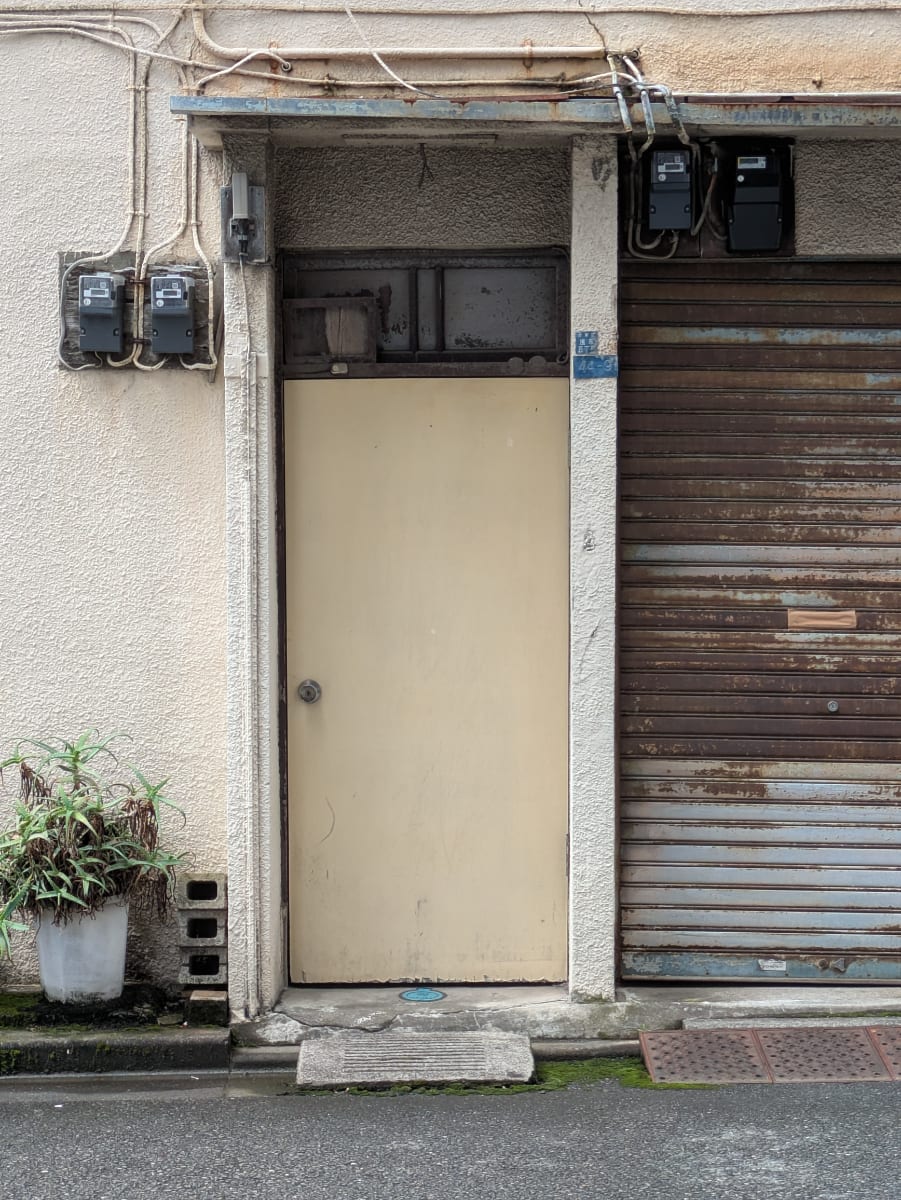 v20250929150708/fresh/building/J00100401380_3