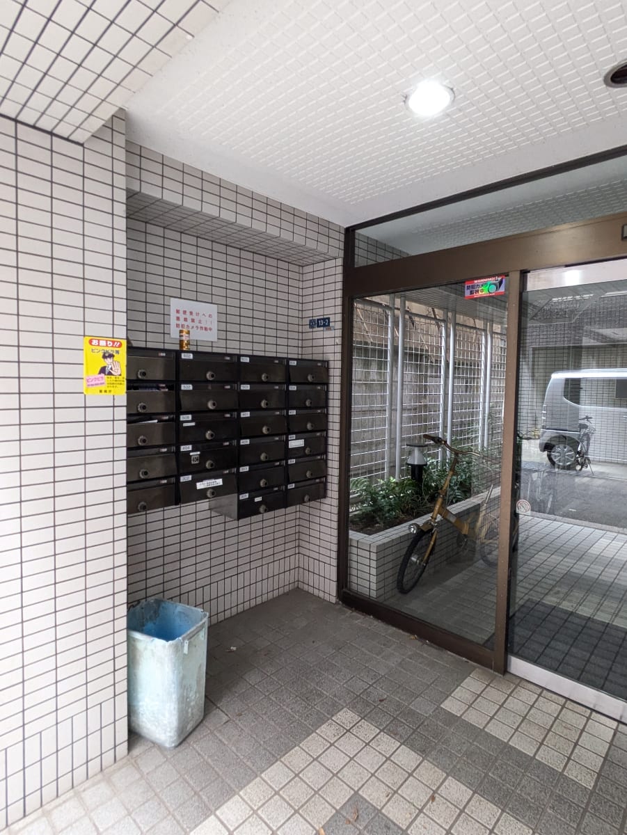 v20250929150708/fresh/building/J00100401786_14