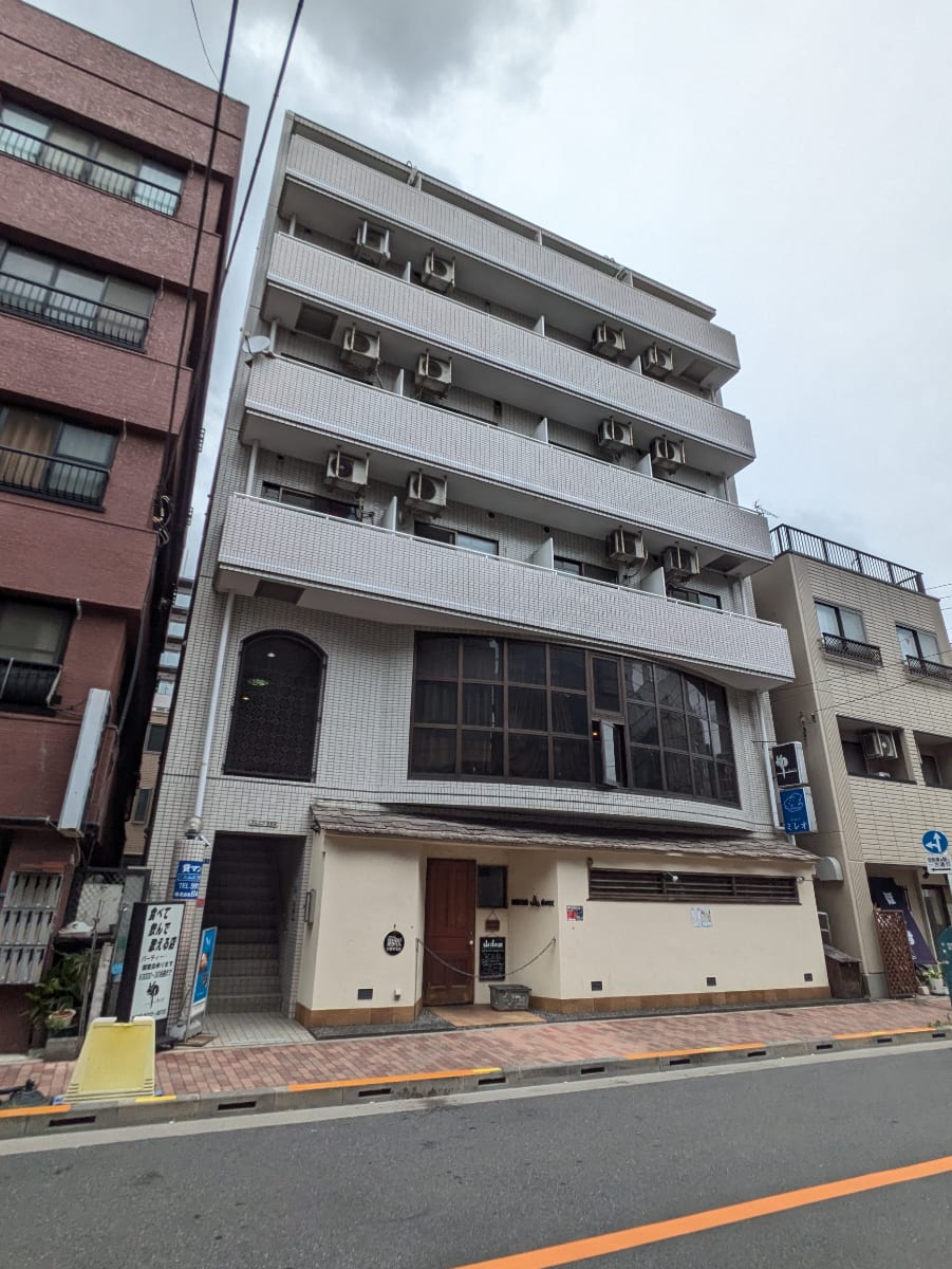 v20250929150708/fresh/building/J00100401786_7