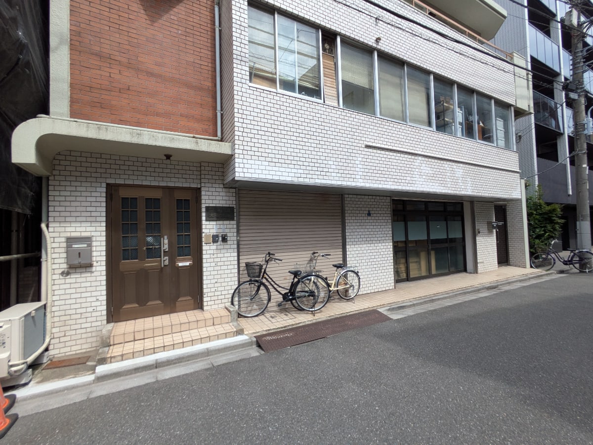 v20250929150708/fresh/building/J00100402104_9