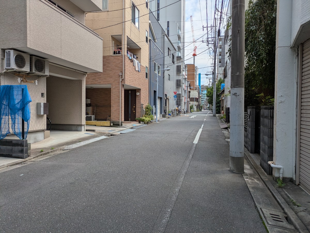 v20250929150708/fresh/building/J00100402585_14