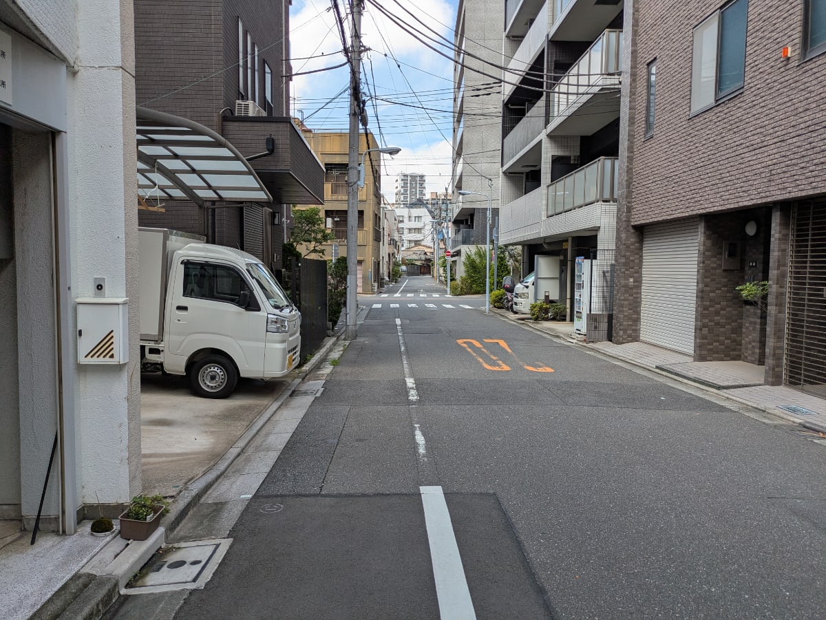 v20250929150708/fresh/building/J00100402585_2