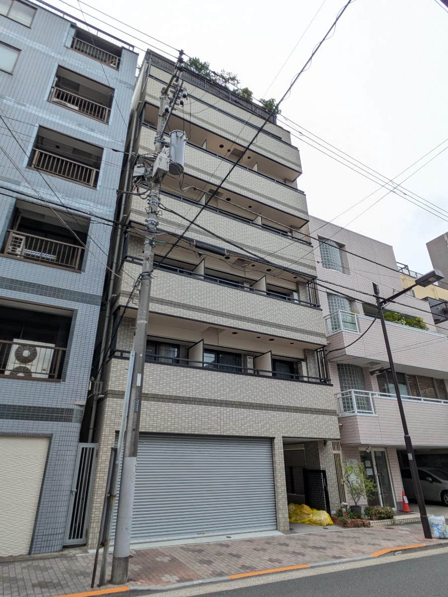 v20250929150708/fresh/building/J00100402888_7