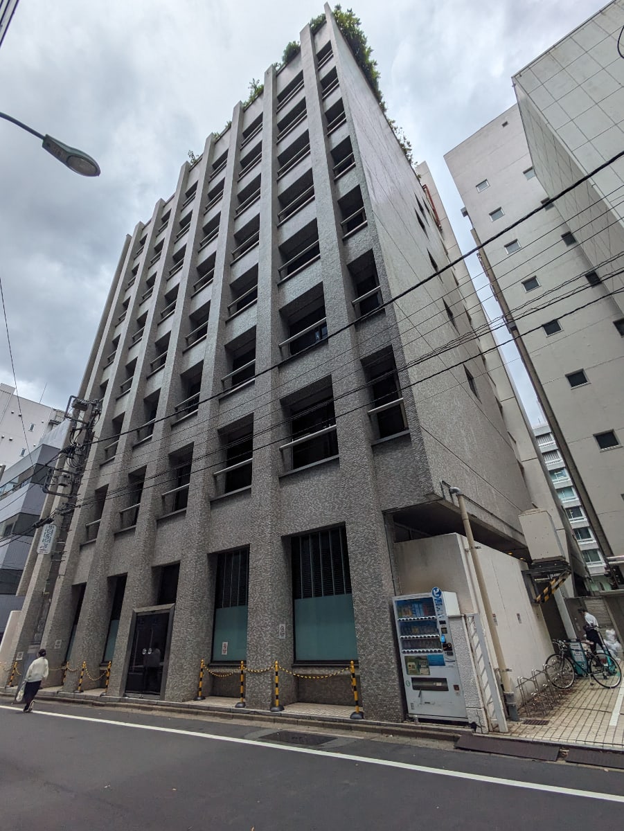 v20250929150708/fresh/building/J00100403541_12