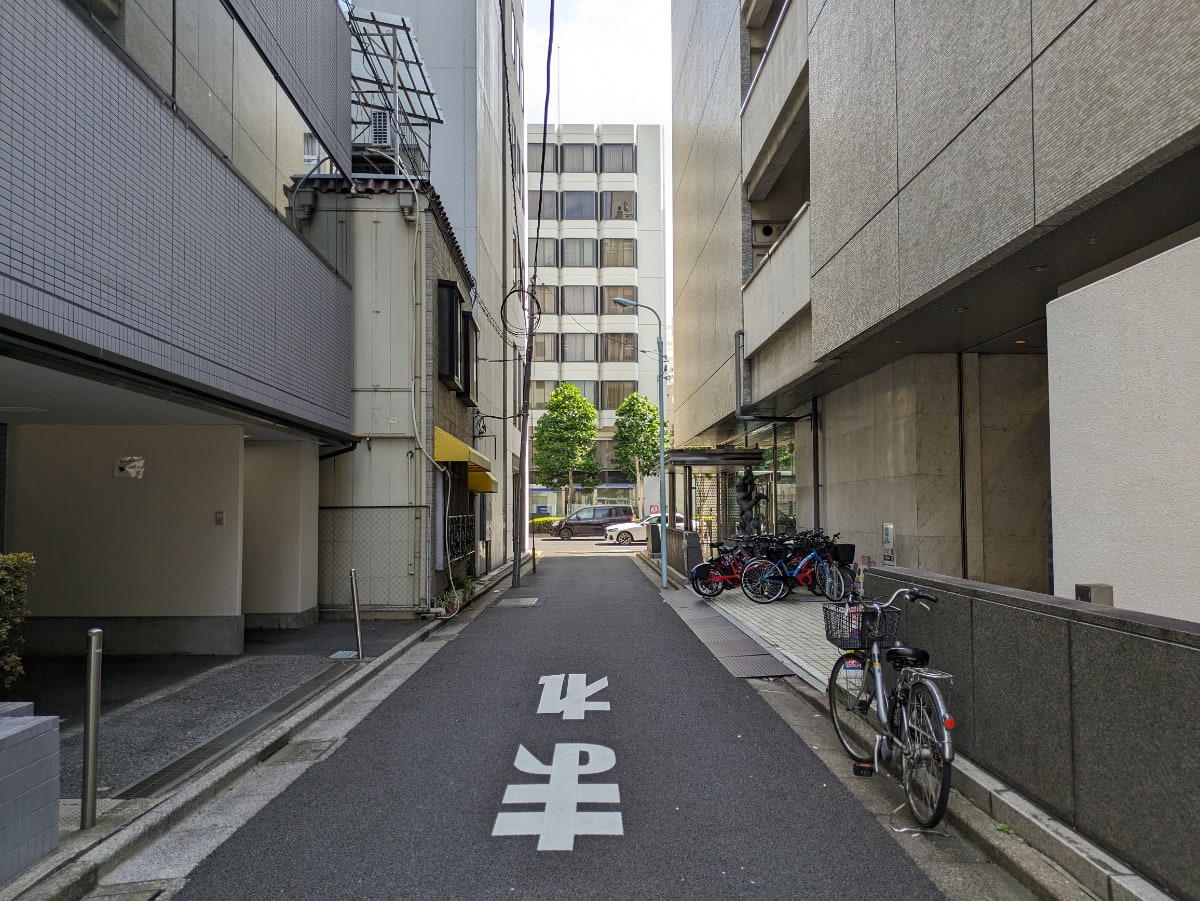 v20250929150708/fresh/building/J00100403541_22