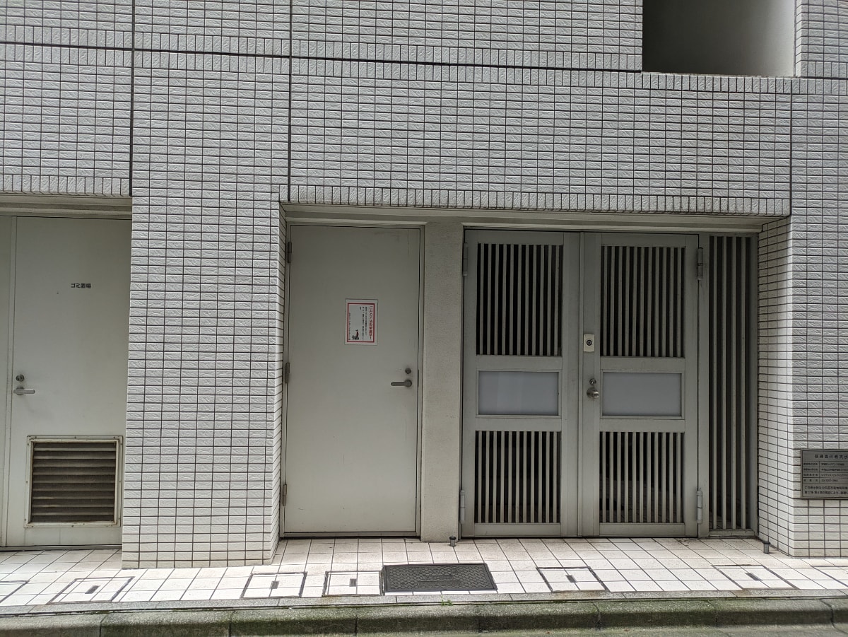 v20250929150708/fresh/building/J00100404680_10
