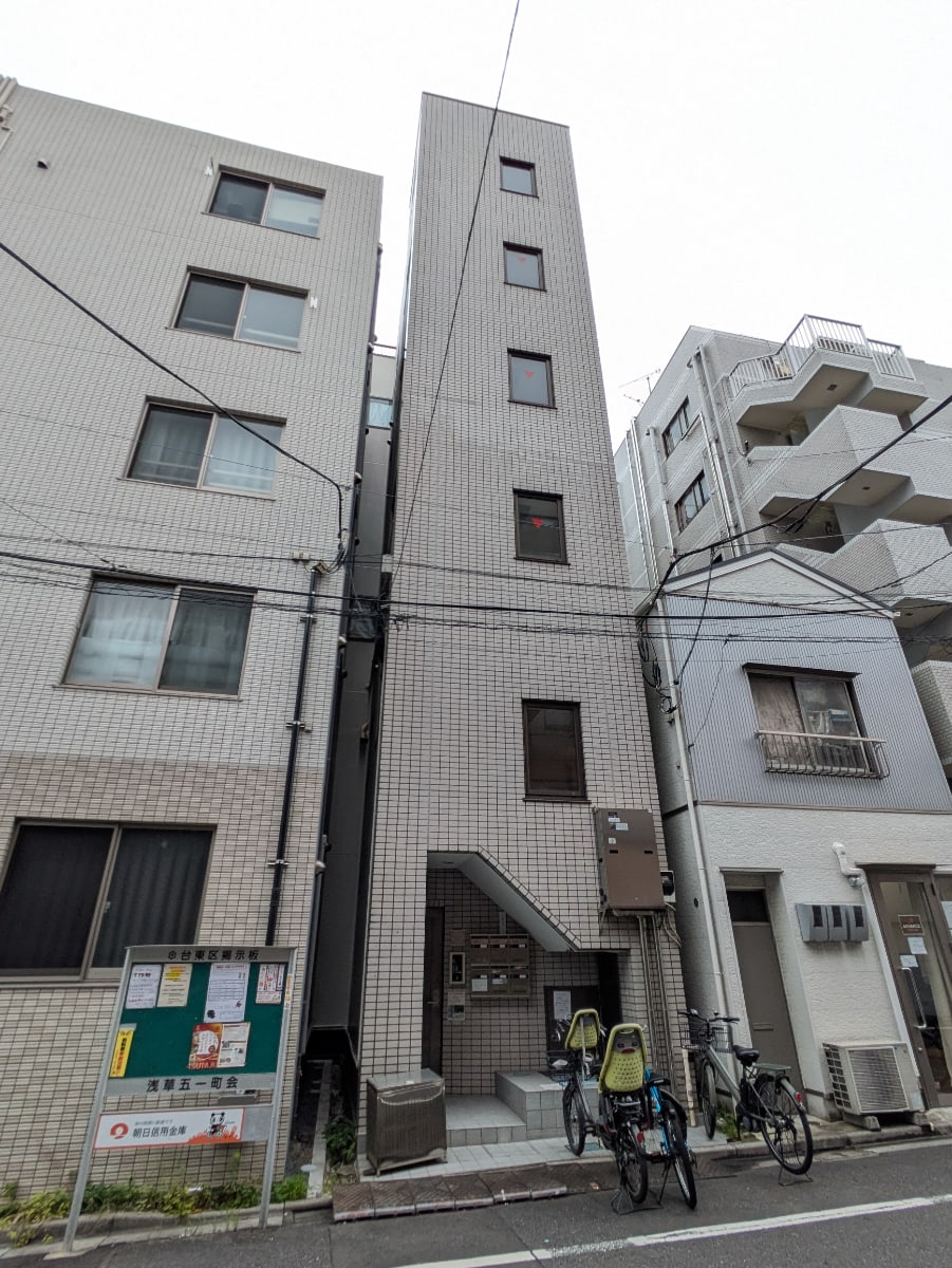 v20250929150708/fresh/building/J00100404928_11