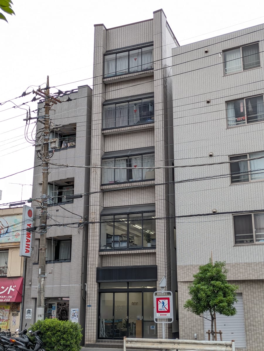 v20250929150708/fresh/building/J00100404928_7