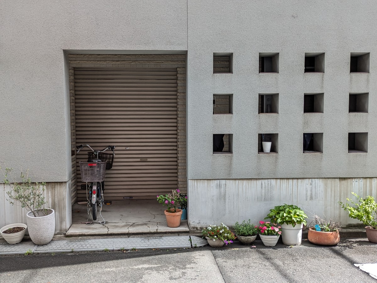 v20250929150708/fresh/building/J00100405372_3