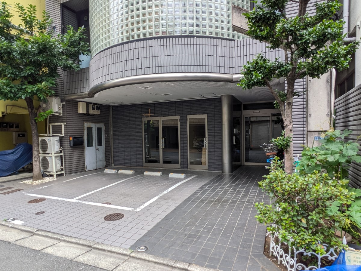 v20250929150708/fresh/building/J00100405706_12