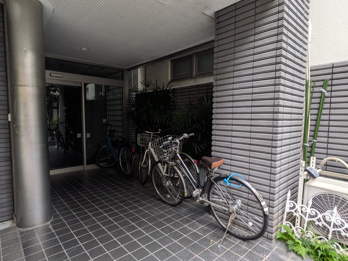 v20250929150708/fresh/building/J00100405706_13