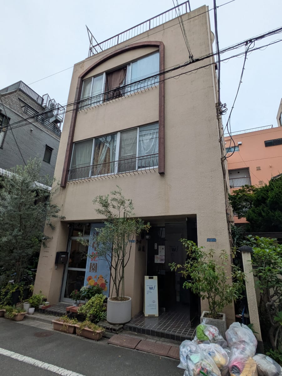 v20250929150708/fresh/building/J00100407262_6