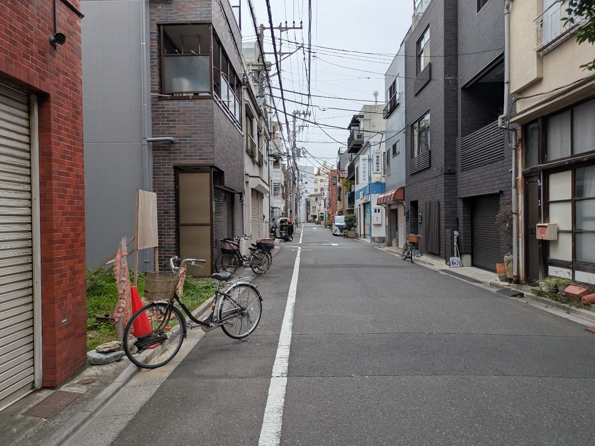 v20250929150708/fresh/building/J00100408524_11