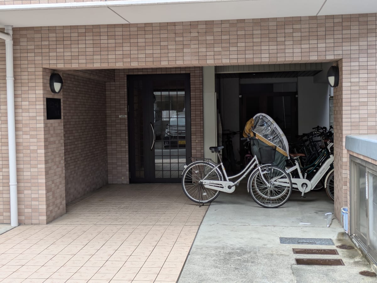v20250929150708/fresh/building/J00100409348_11