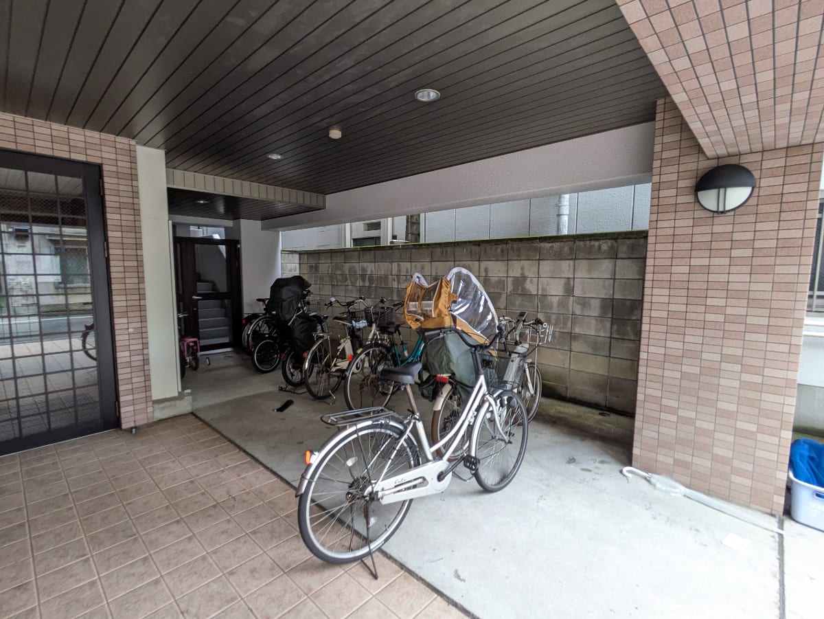 v20250929150708/fresh/building/J00100409348_12