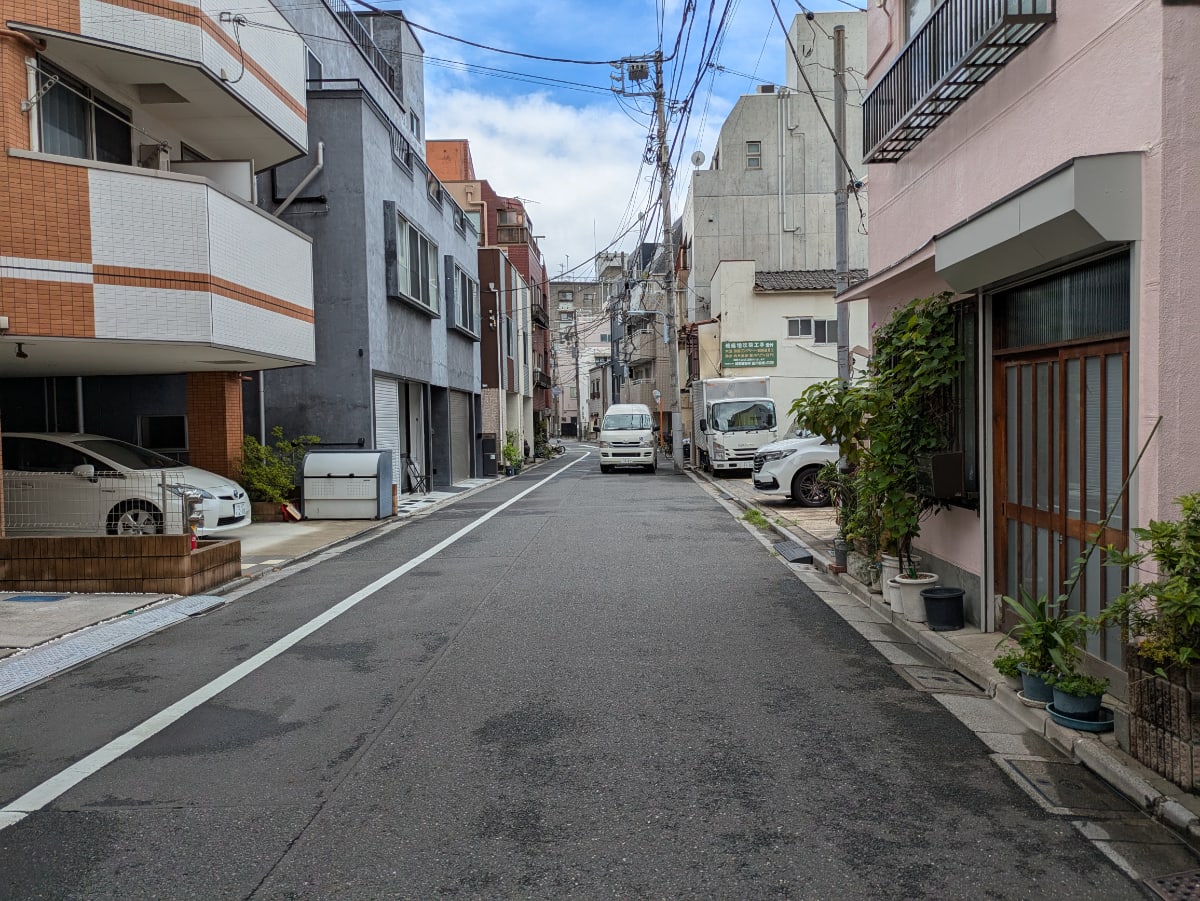 v20250929150708/fresh/building/J00100409348_13