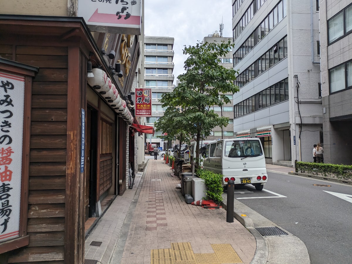 v20250929150708/fresh/building/J00100418249_2