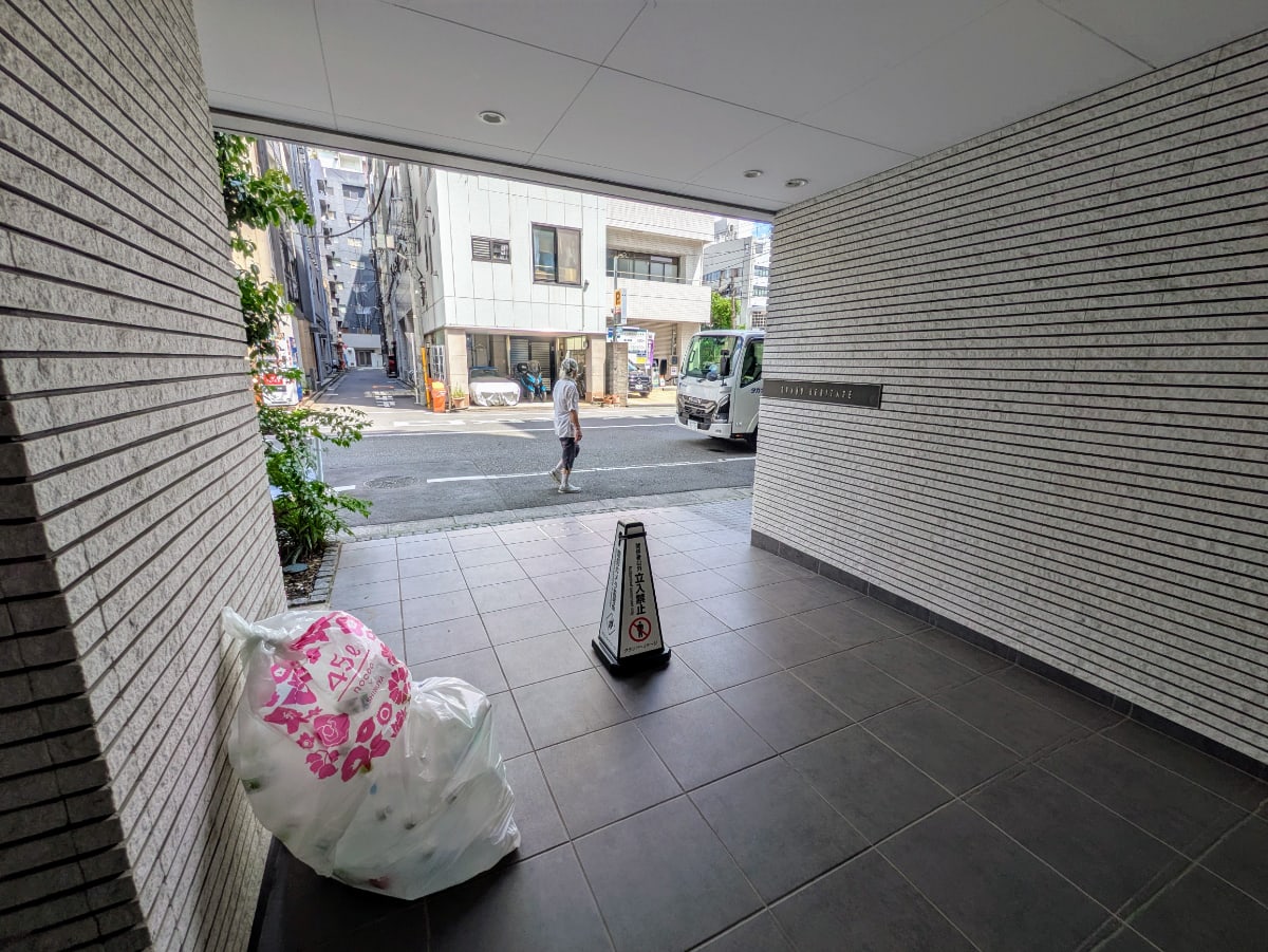 v20250929150708/fresh/building/J00100418610_13