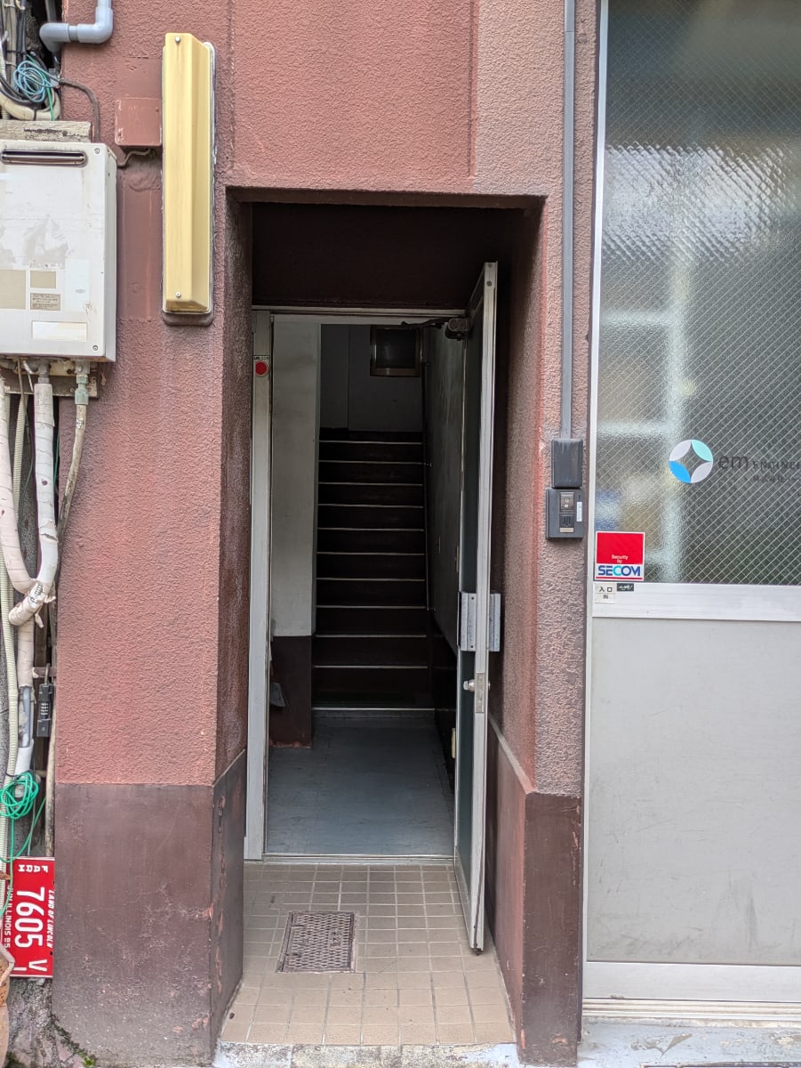 v20250929150708/fresh/building/J00100495932_3