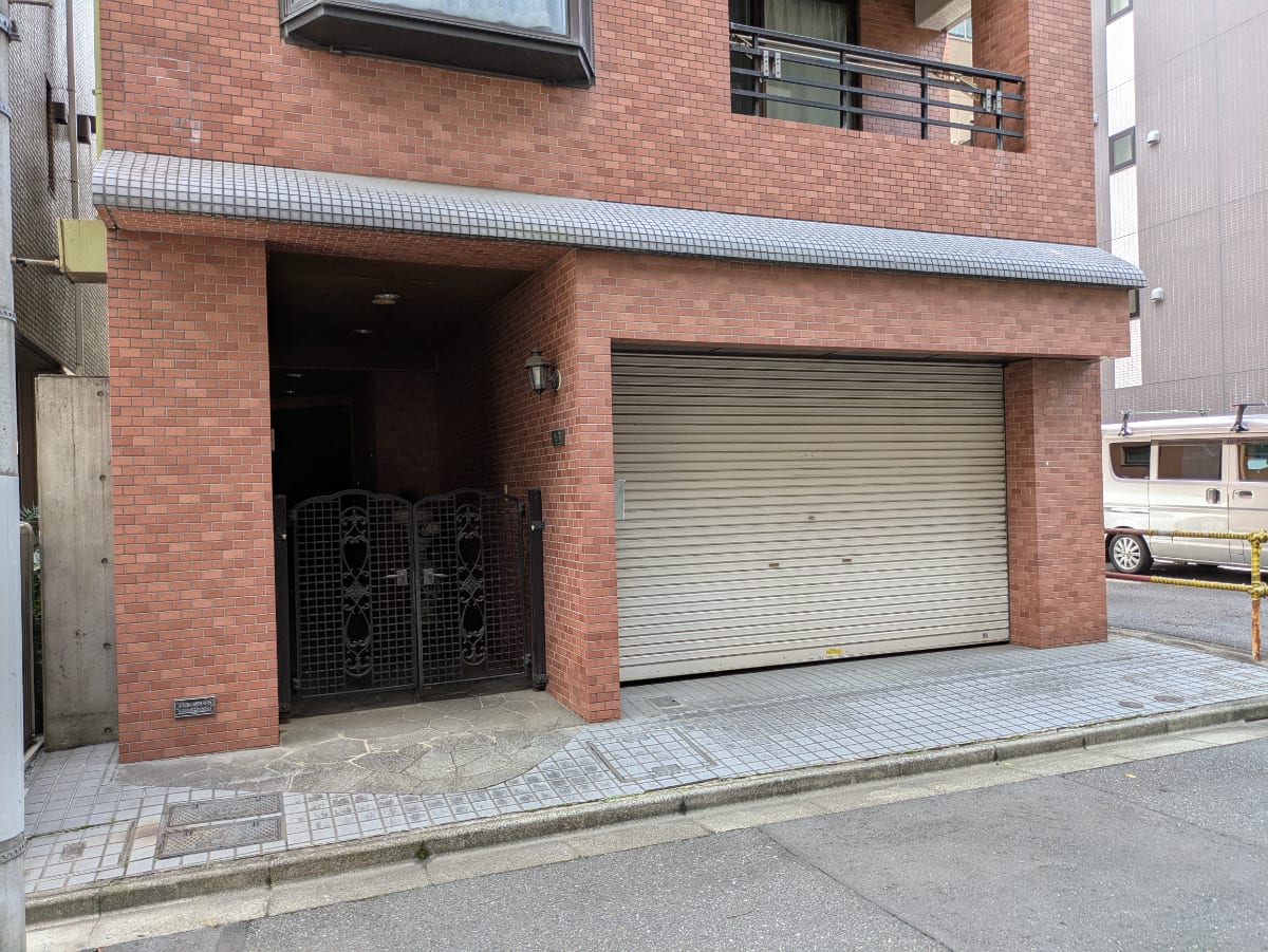 v20250929150708/fresh/building/J00100611986_11