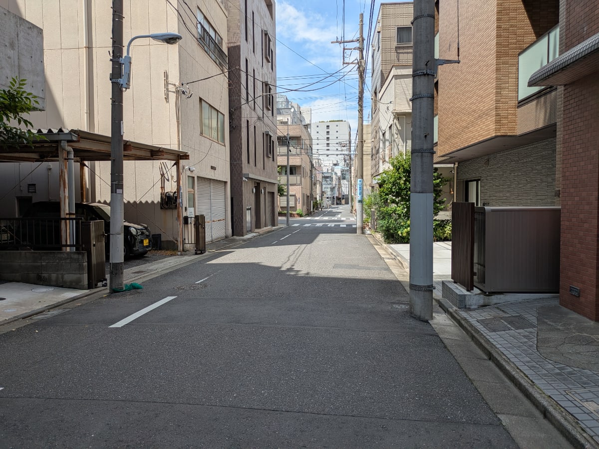 v20250929150708/fresh/building/J00100611986_13