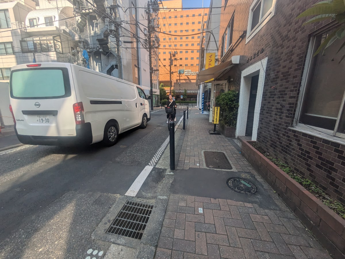 v20250930150908/fresh/building/J00100358268_2