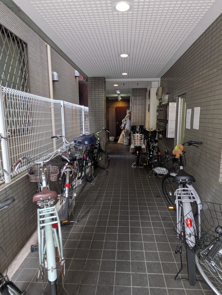 v20250930150908/fresh/building/J00100370234_16