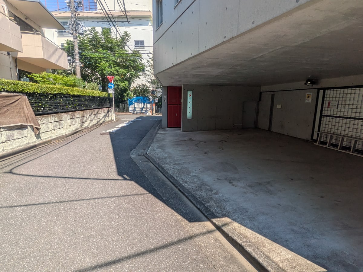v20250930150908/fresh/building/J00100371560_12