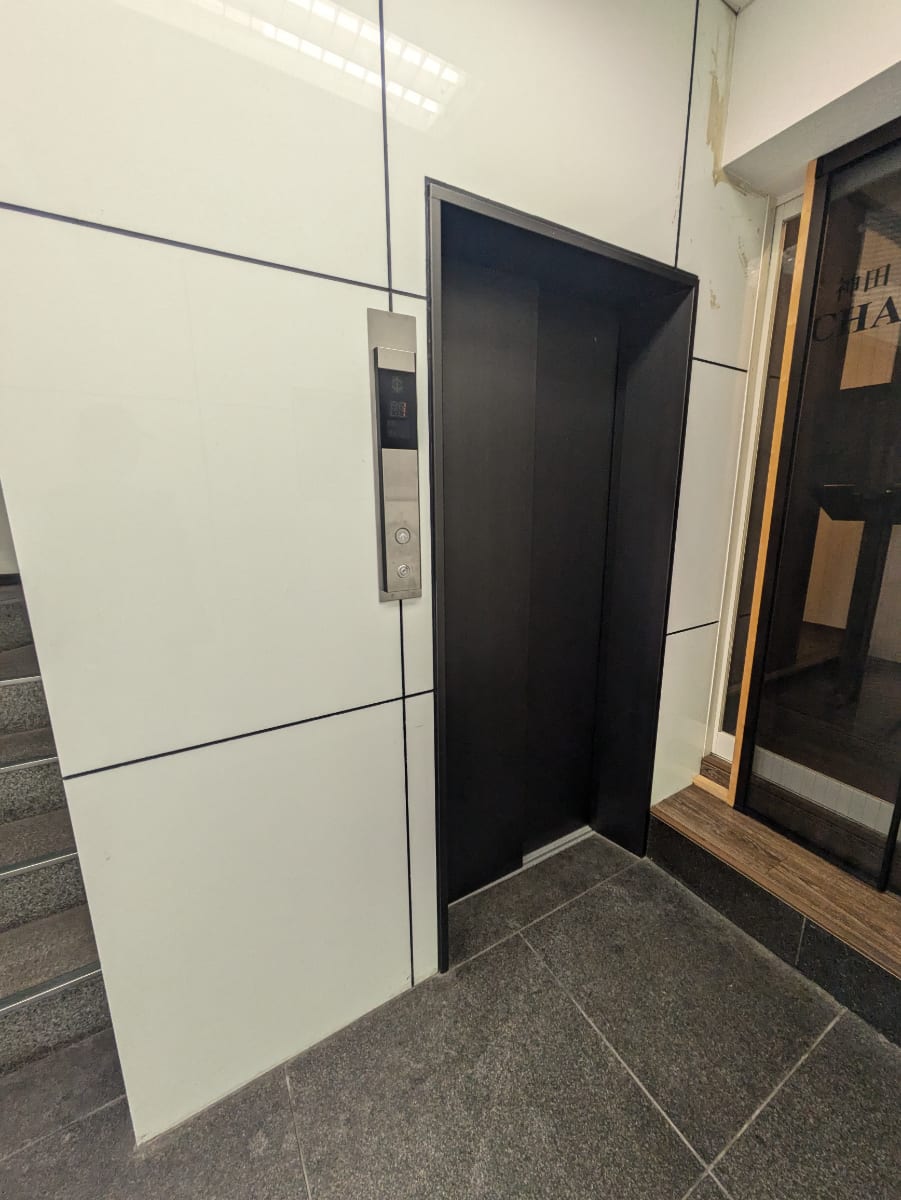 v20250930150908/fresh/building/J00100374359_4