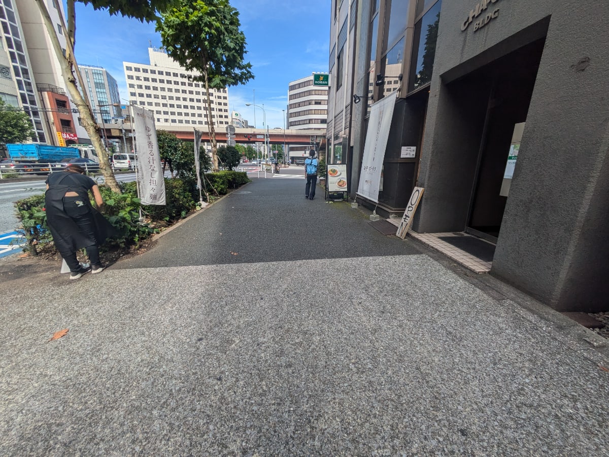 v20250930150908/fresh/building/J00100377608_11