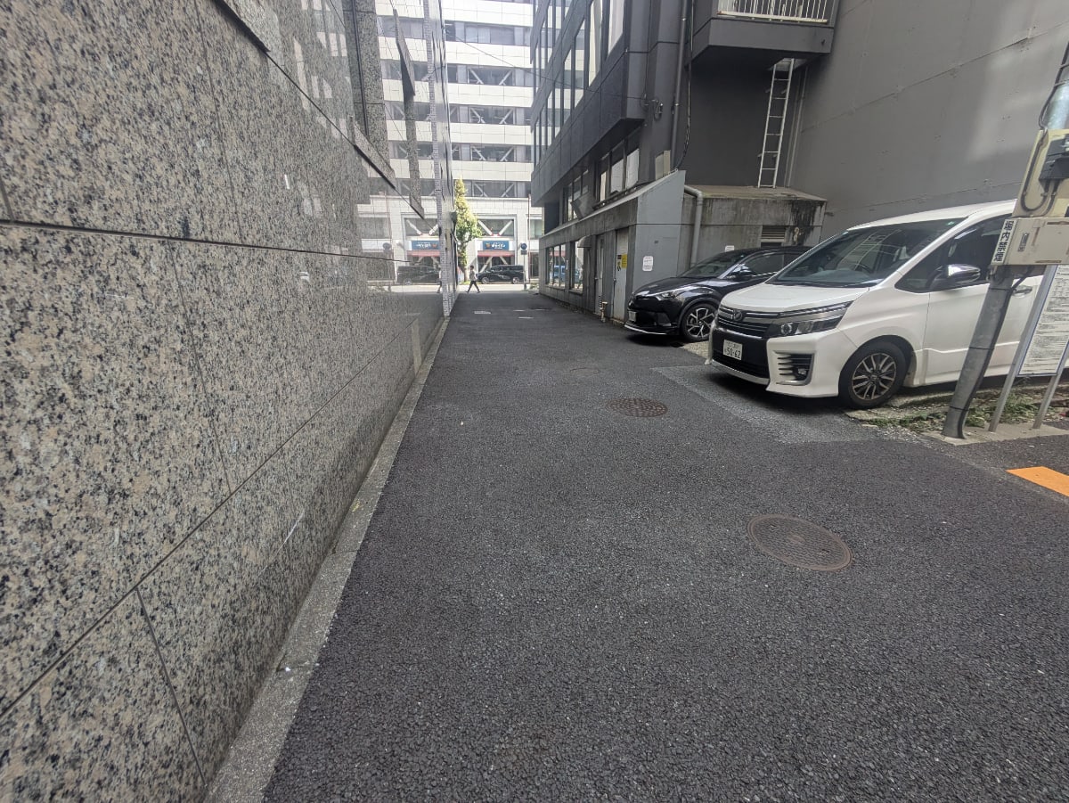 v20250930150908/fresh/building/J00100381051_13