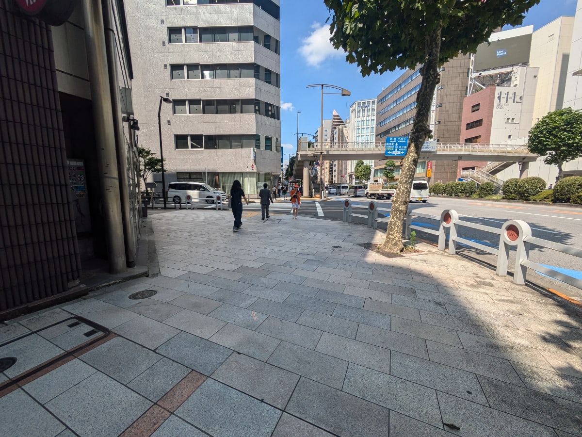 v20250930150908/fresh/building/J00100382426_2